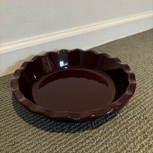 9" Emile Henry Ruffled Pie Dish, Eggplant